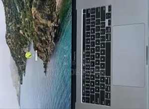 New Laptop Apple MacBook Pro 2019 32GB Intel Core I9 SSD 512GB