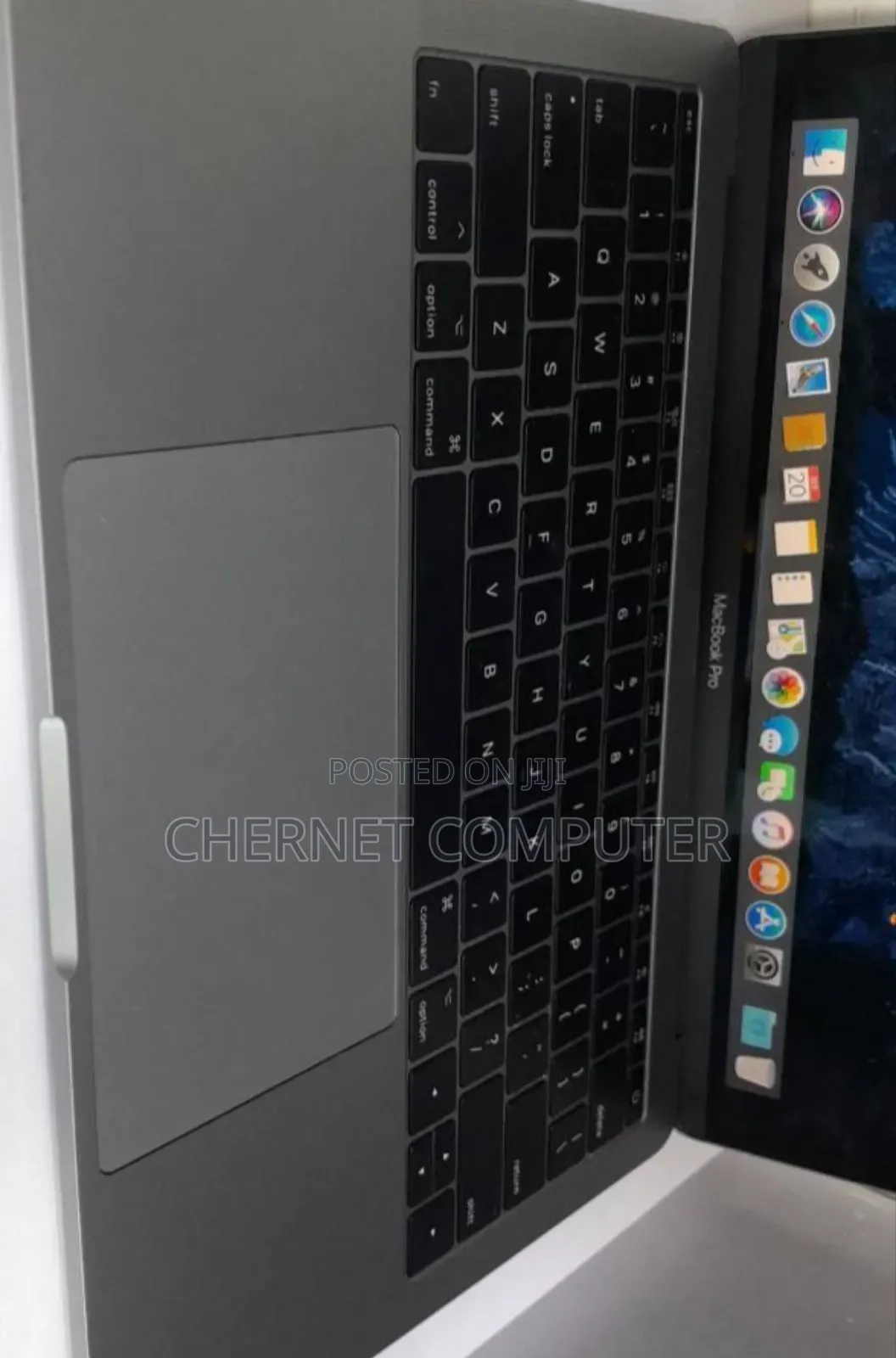 New Laptop Apple MacBook Pro 2017 8GB Intel Core I5 SSD 128GB