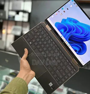 Photo - New Laptop HP Spectra 13 16GB Intel Core I7 SSD 512GB