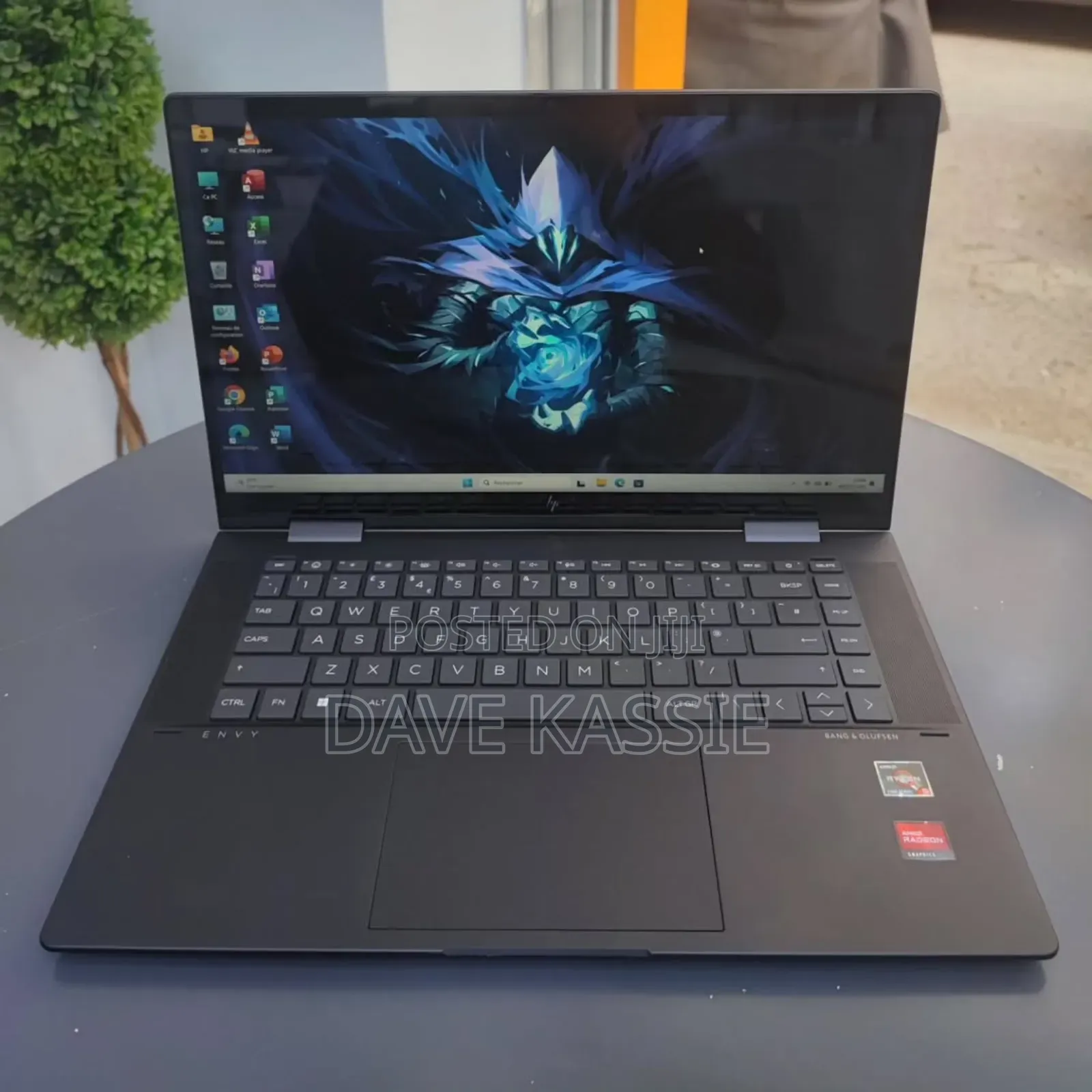 New Laptop HP Envy 15 8GB AMD Ryzen 5 SSD 256GB