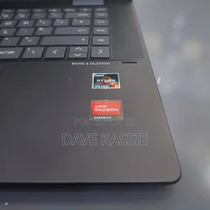 New Laptop HP Envy 15 8GB AMD Ryzen 5 SSD 256GB