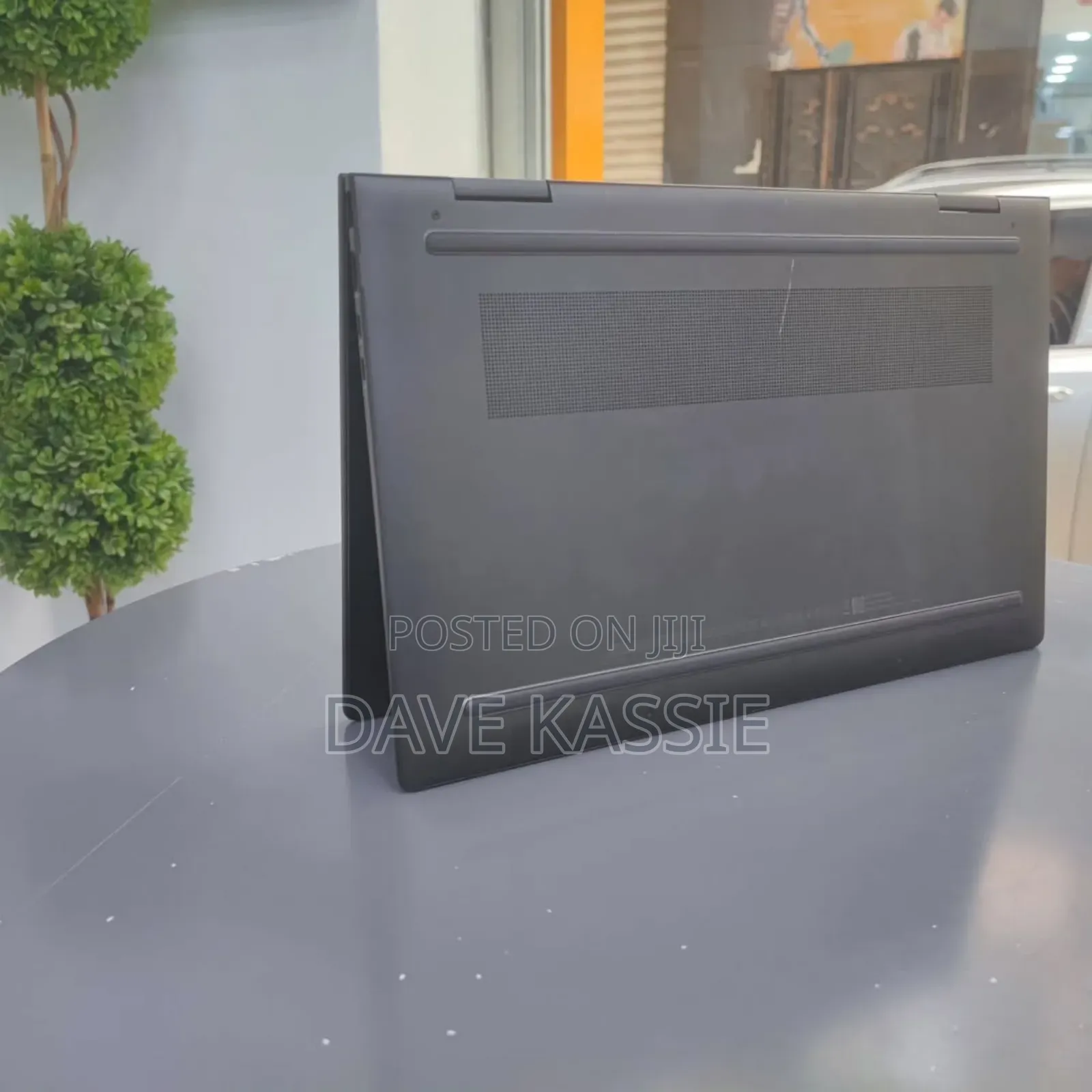 New Laptop HP Envy 15 8GB AMD Ryzen 5 SSD 256GB