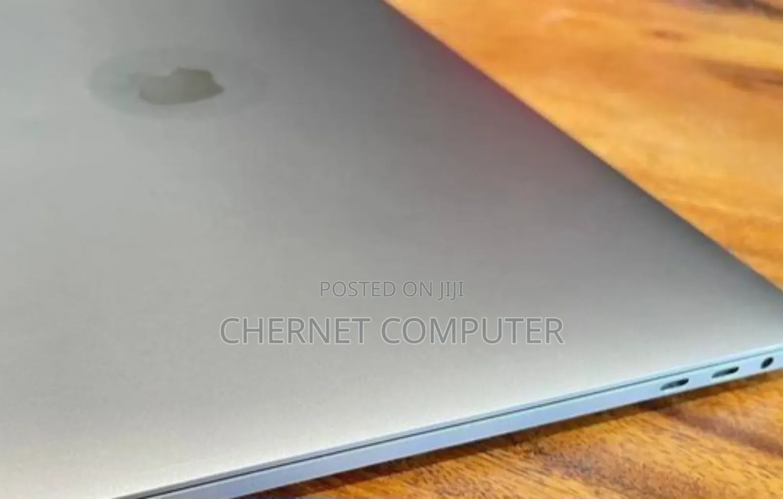 New Laptop Apple MacBook Pro 2017 16GB Intel Core i7 SSD 1T