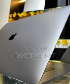 New Laptop Apple MacBook Pro 2019 16GB Intel Core I9 SSD 1T