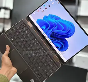 New Laptop HP Spectre X360 16GB Intel Core I7 SSD 512GB