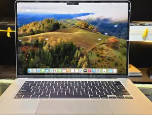 New Laptop Apple MacBook Air 2024 M3 15-Inch 8GB Apple M3 SSD 256GB