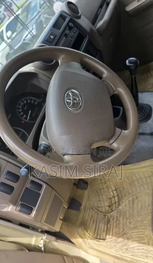 Toyota Hilux Revo Double Cab Deisel 2.4 AWD 2020 Beige