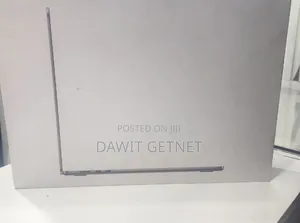 New Laptop Apple MacBook Air 8GB Apple M1 Max SSD 256GB