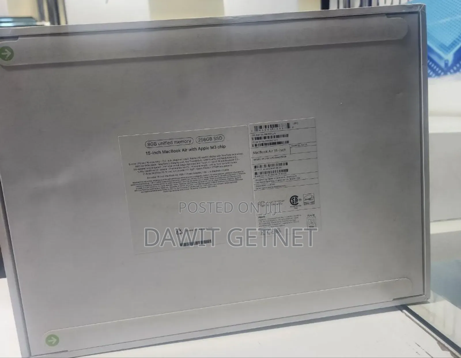 New Laptop Apple MacBook Air 8GB Apple M1 Max SSD 256GB