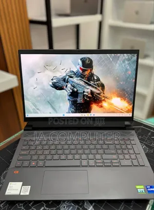 New Laptop Dell G15 5535 16GB Intel Core I7 SSD 512GB