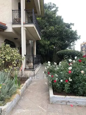 Furnished 4bdrm House in Ayat Real Estate, Yeka for rent