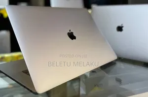 New Laptop Apple MacBook Pro 2019 32GB Intel Core I9 SSD 1T