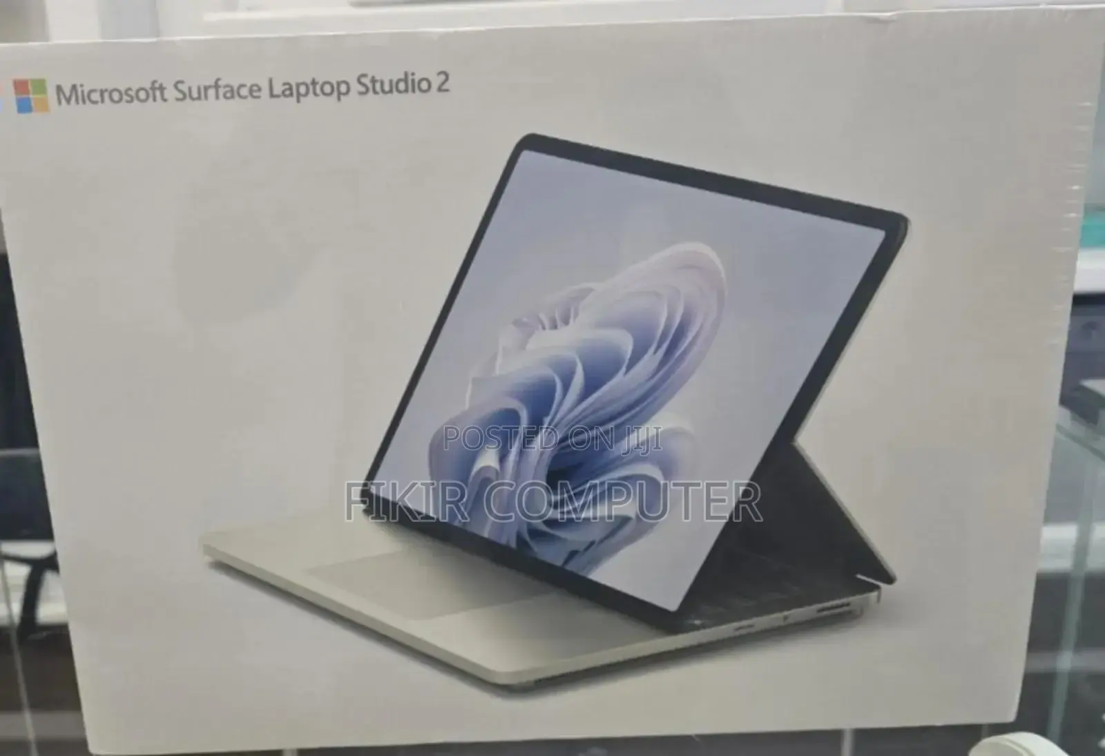 New Laptop Microsoft Surface 2 16GB Intel Core I7 SSD 512GB