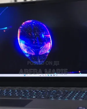 New Laptop Alienware M17x R2 32GB Intel Core I9 SSD 1T