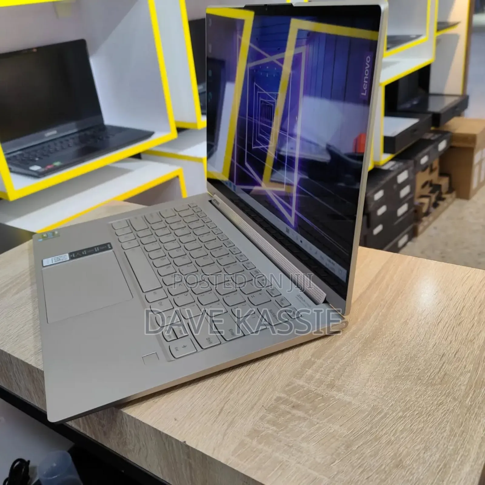 New Laptop Lenovo Yoga 9i 16GB Intel Core I7 SSD 1T