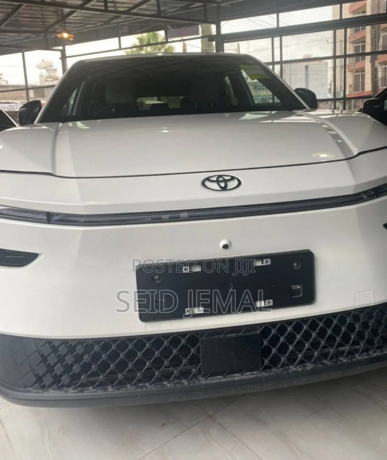 New Toyota bZ3 2025 Off white