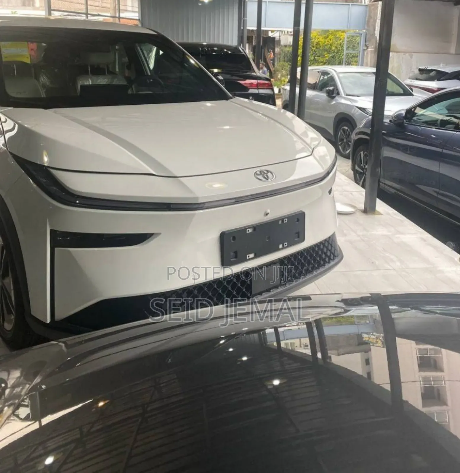 New Toyota bZ3 2025 Off white