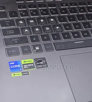 New Laptop Asus ROG Strix G16 G614 16GB Intel Core I7 SSD 1T