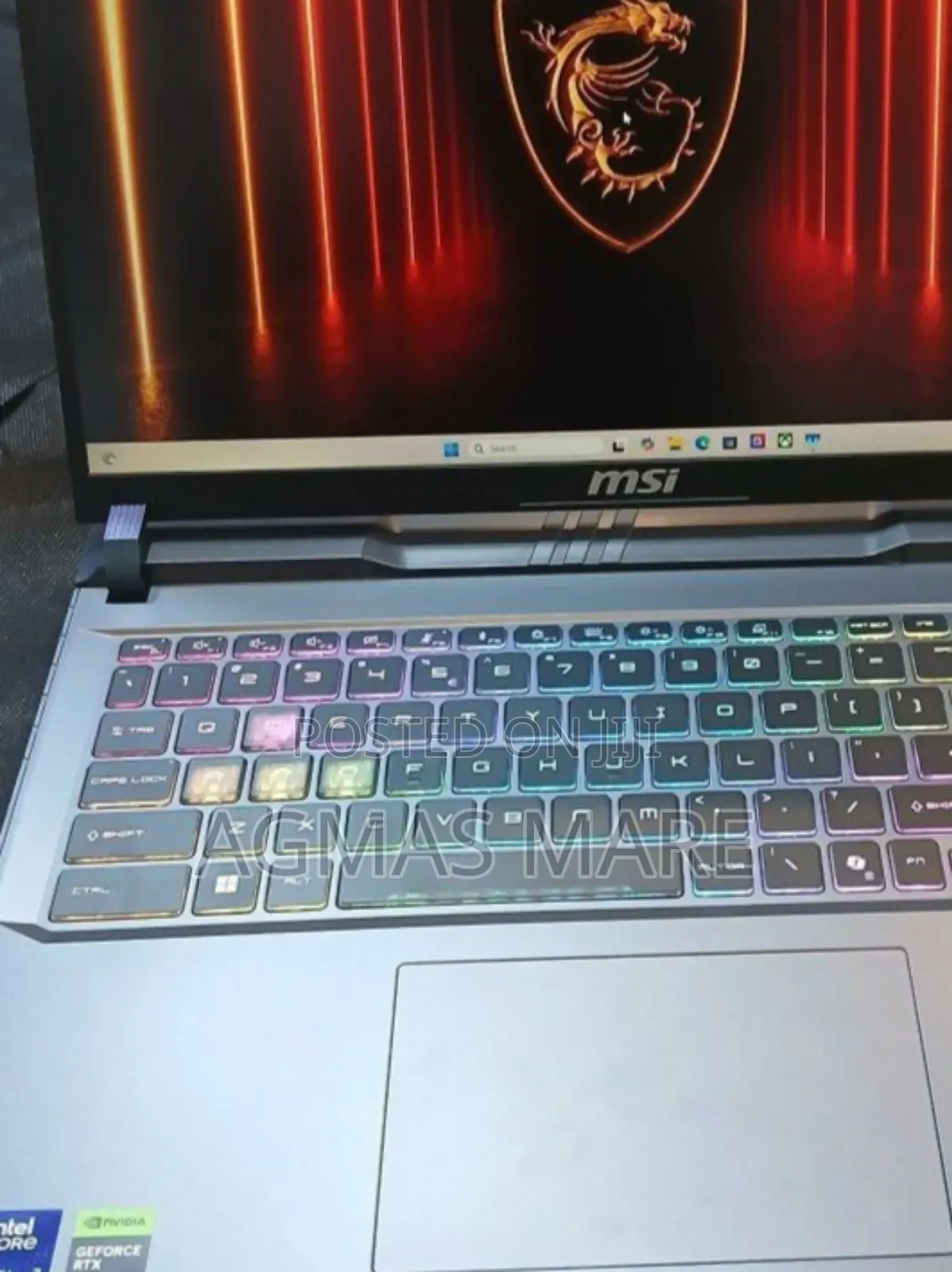 New Laptop MSI Vector 16 HX AI A2XWIG 16GB Intel Core I7 SSD 1T
