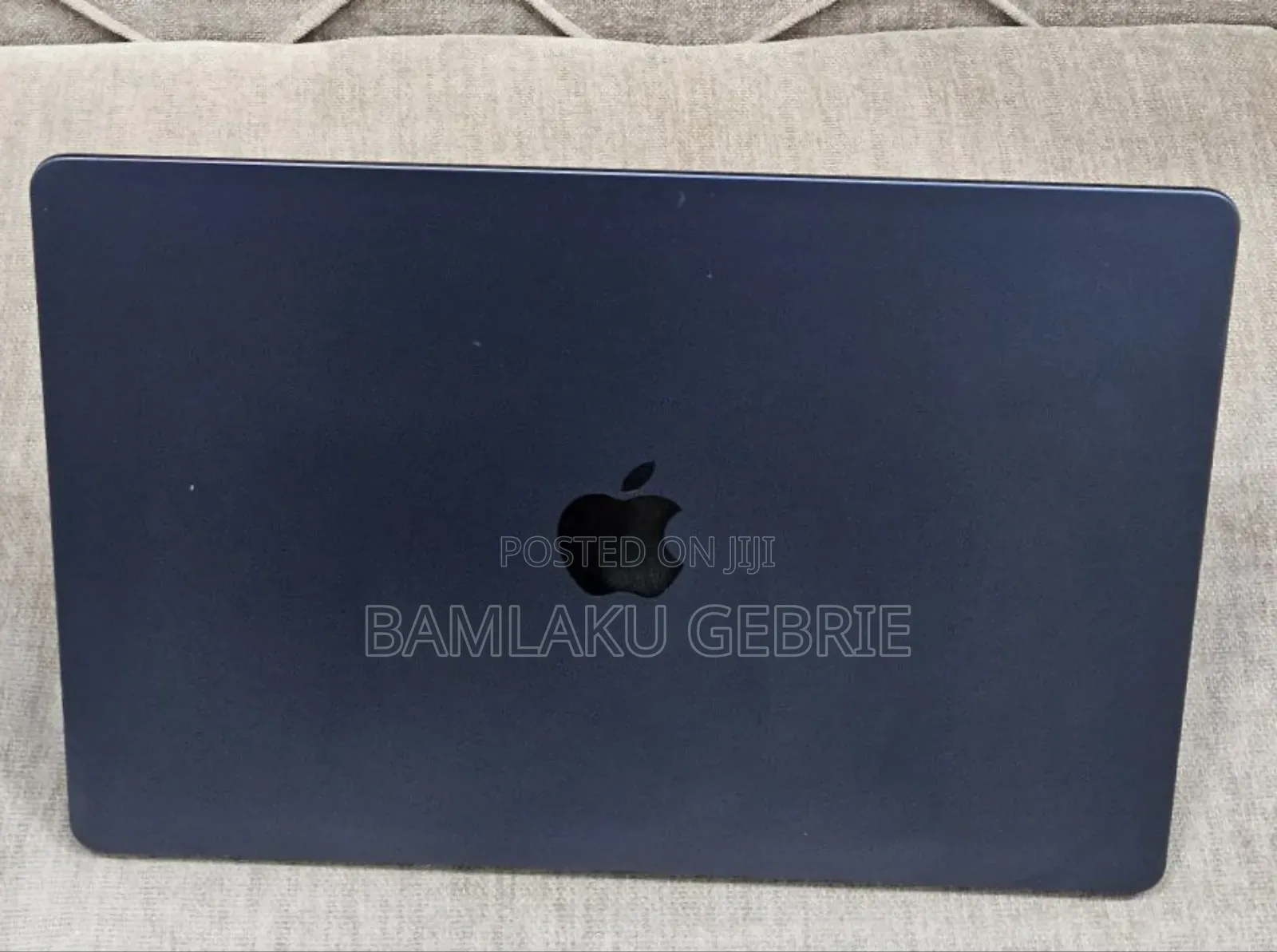 New Laptop Apple MacBook Air 2023 M2 8GB Apple M2 SSD 512GB