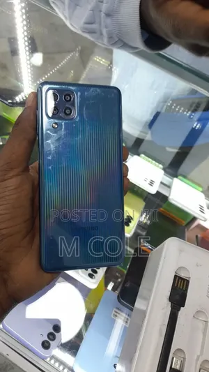 Photo - Samsung Galaxy A42 5G 128 GB Blue