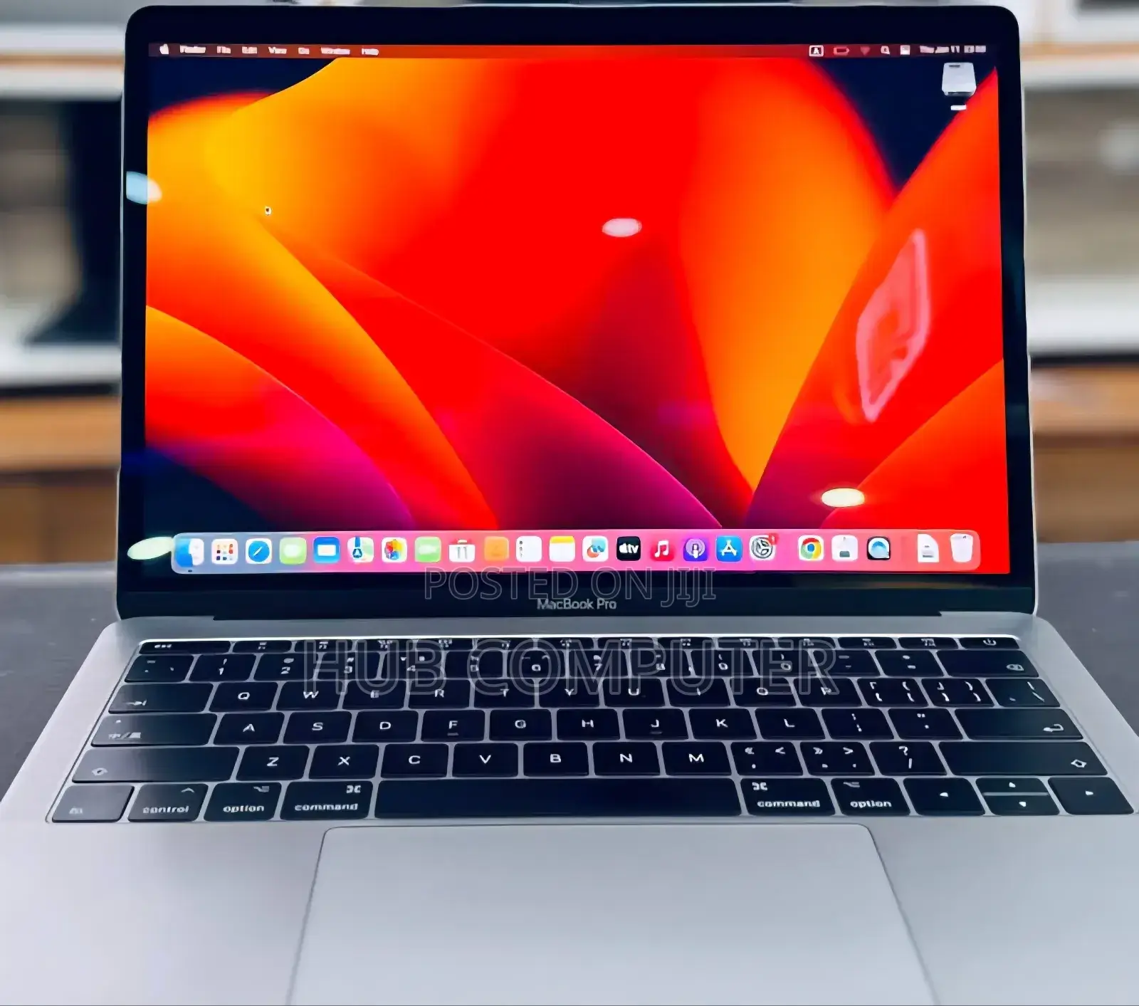 New Laptop Apple MacBook Pro 2017 8GB Apple M1 Pro SSD 512GB