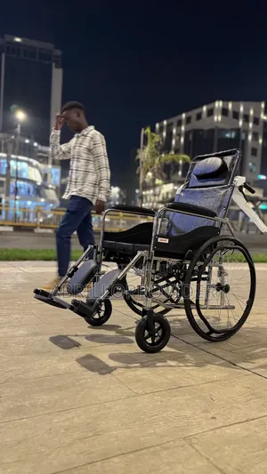 Photo - Multifaetianal Wheelchair水wheelchair廿wheelchair手wheelchair水wheelchair