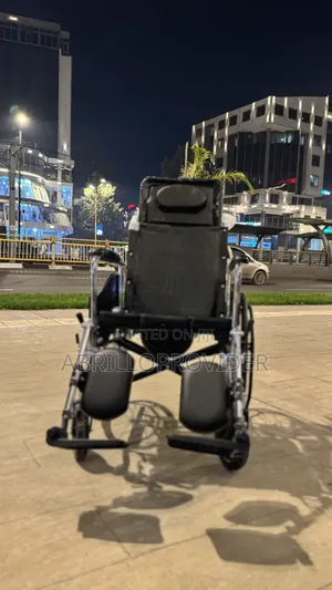 Photo - Toilet Wheelchair田wheelchair廿wheelchair手wheelchair水wheelchair口wheelch