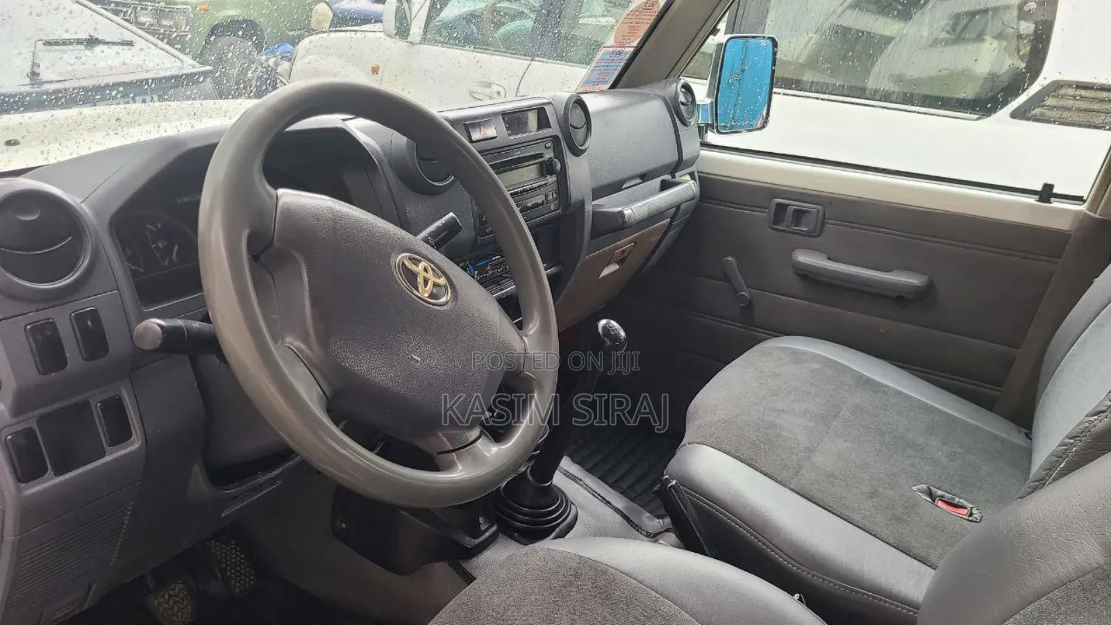 Toyota Hilux SR 4x4 2018 White