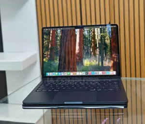 Photo - New Laptop Apple MacBook Air 2025 M4 13-Inch 16GB Apple M4 SSD 256GB