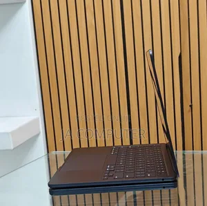 New Laptop Apple MacBook Air 2025 M4 13-Inch 16GB Apple M4 SSD 256GB