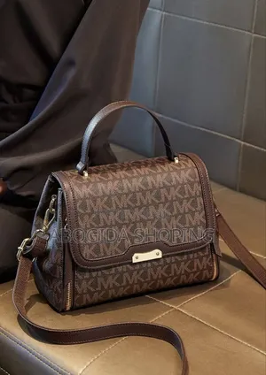 Photo - Lady Bag Large Capacity Model