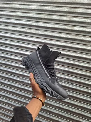 Photo -  New Arrival  
 Moncler Boots Sneaker 
 Made in Vietnam