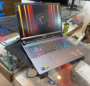 New Laptop MSI Vector 16 HX AI A2XWIG 16GB Intel Core Ultra 7 SSD 1T