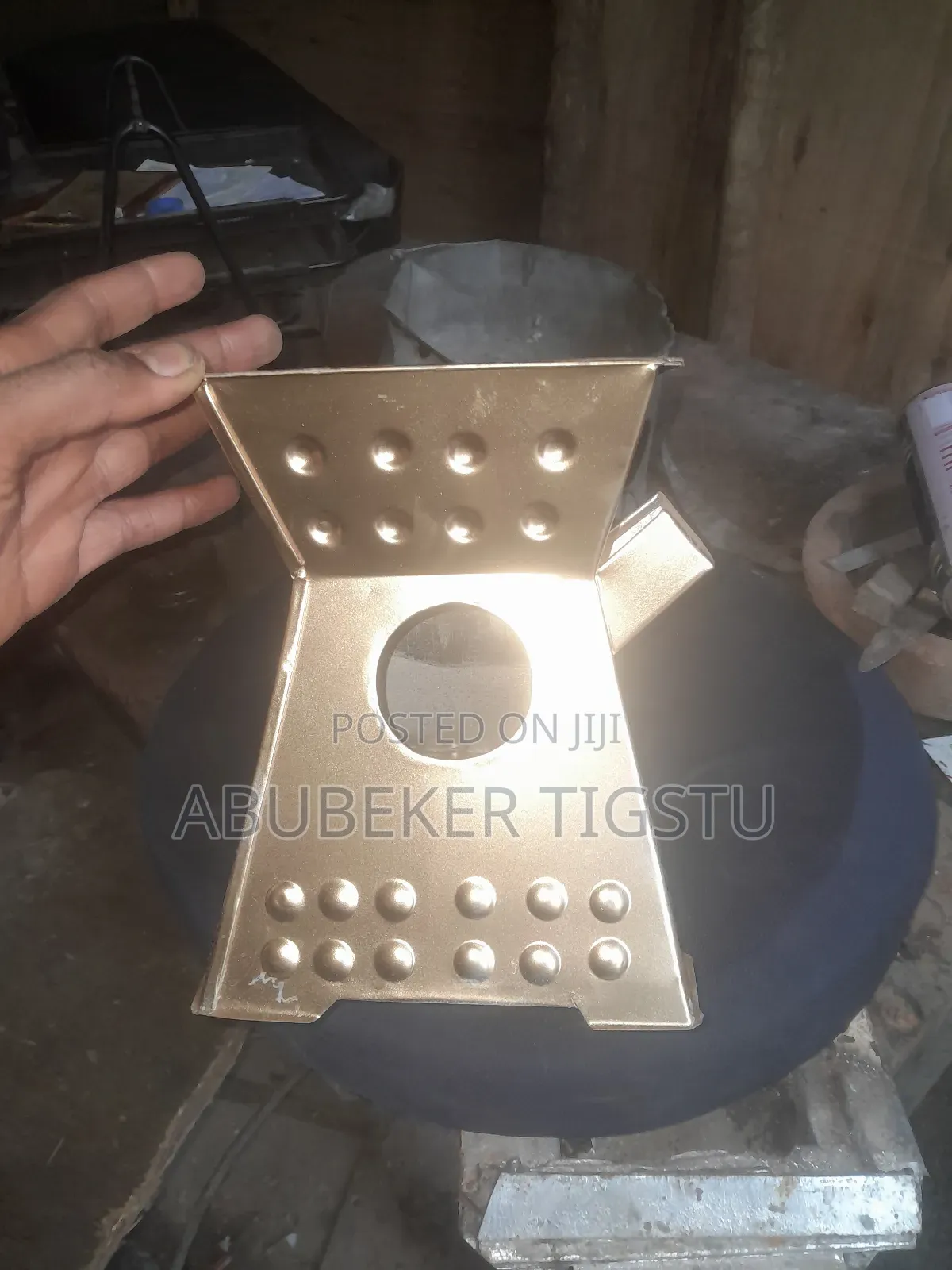 ቅልጥፍ ያለ የከሠል ምድጃ