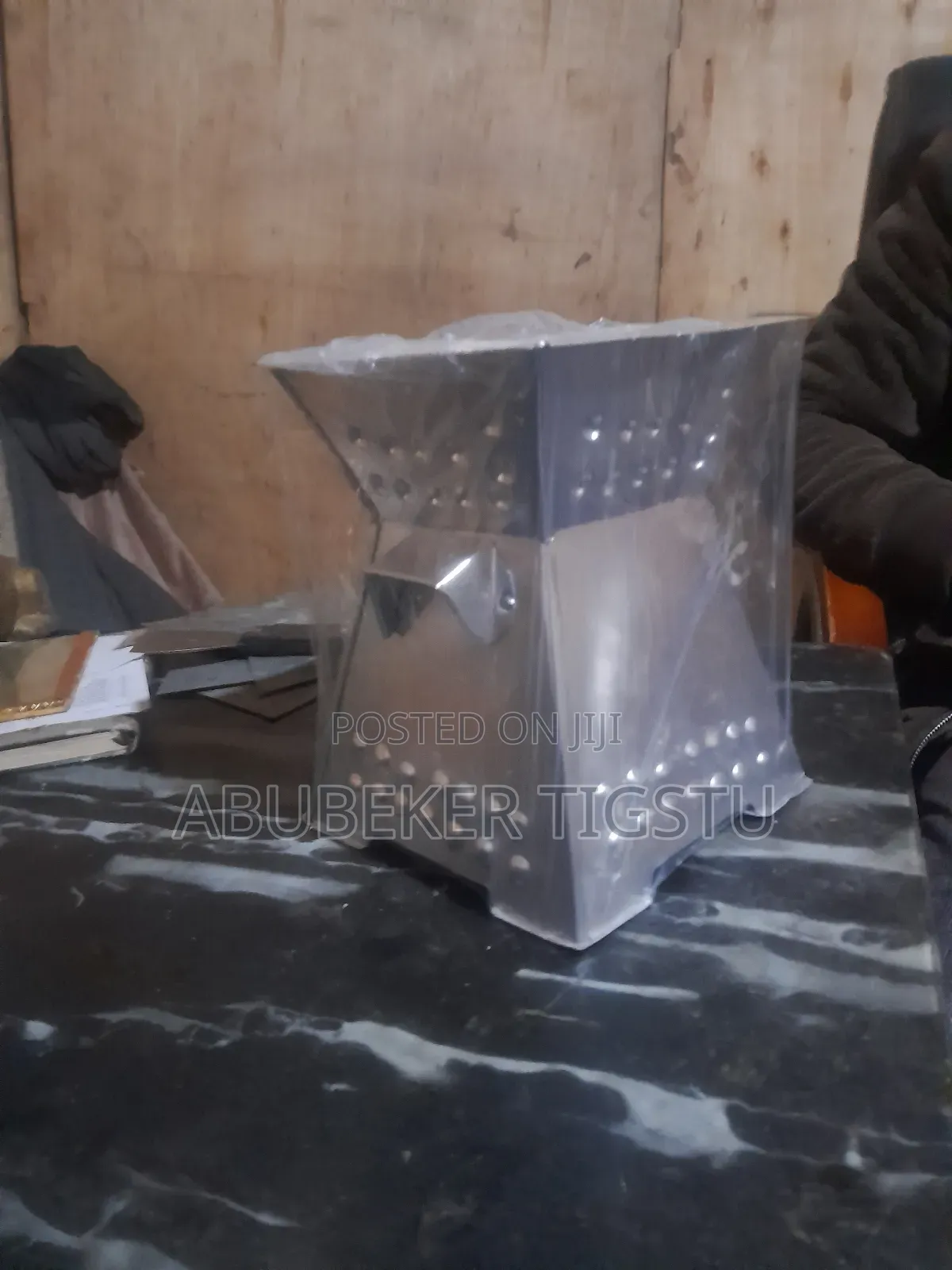 ቅልጥፍ ያለ የከሠል ምድጃ