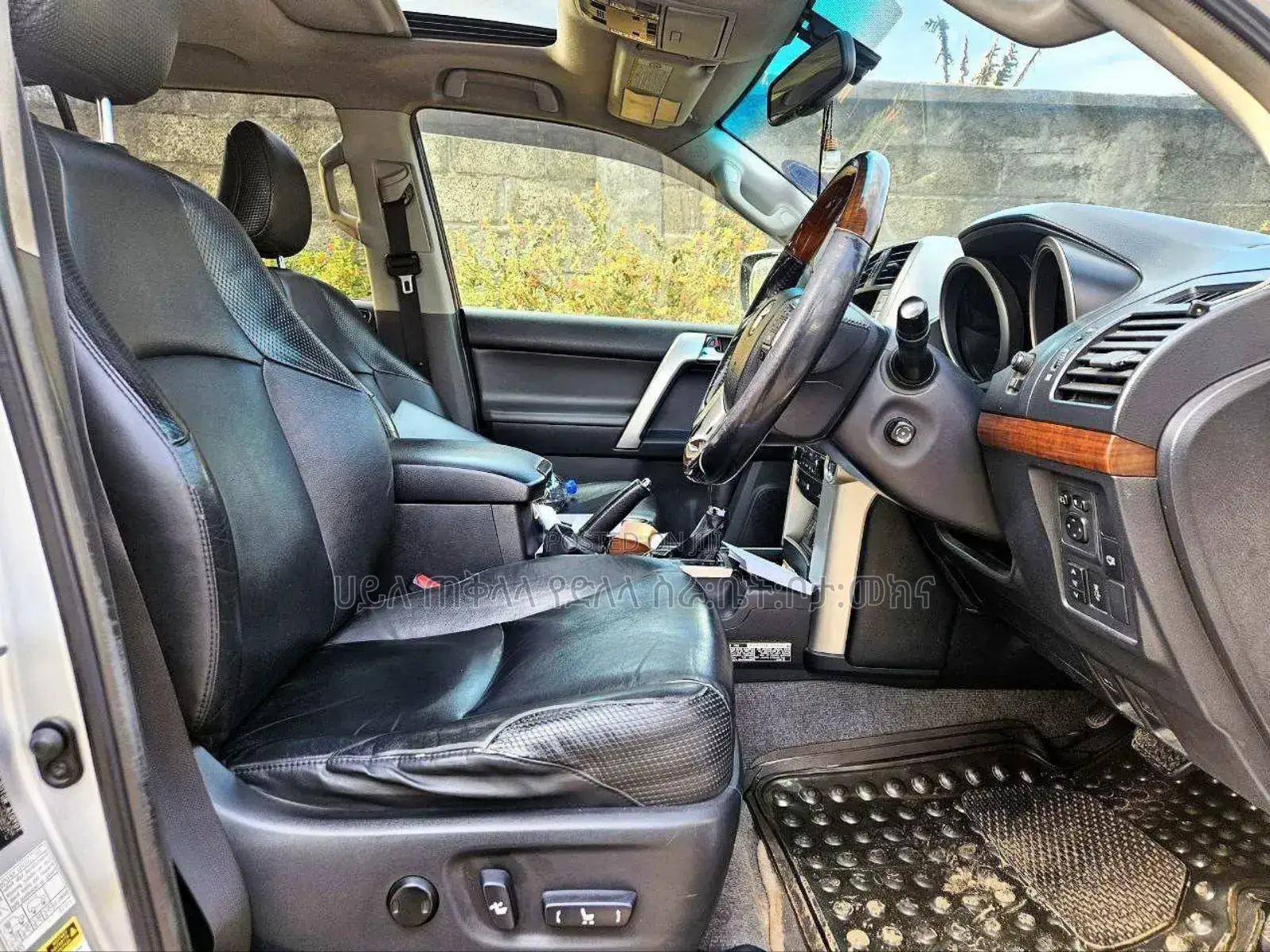 Toyota Land Cruiser Prado 2011 Silver