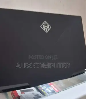 New Laptop HP Omen 17 16GB Intel Core I7 SSD 1T