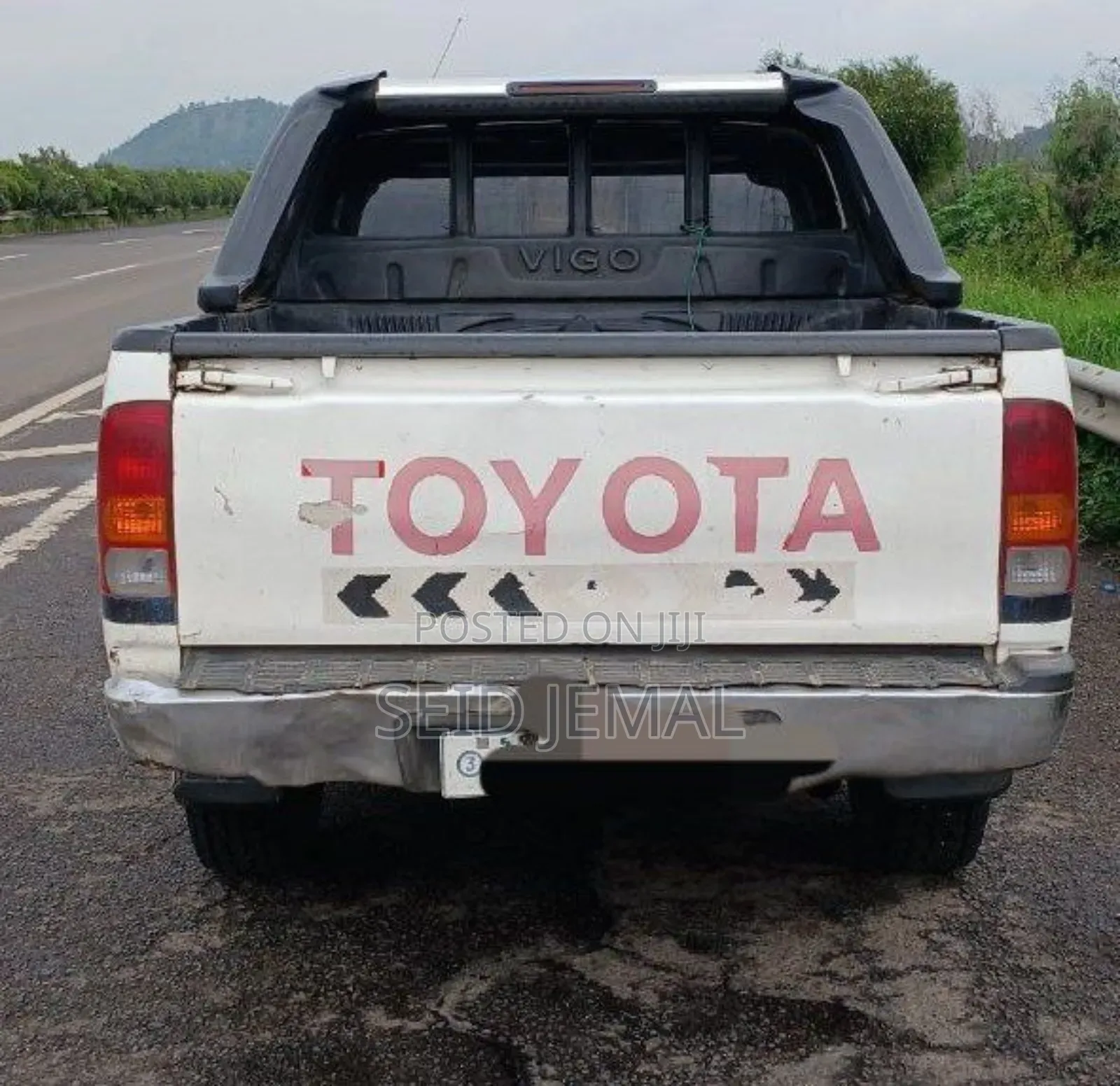 Toyota Hilux 2008 White