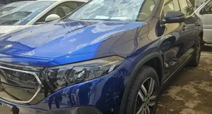 Mercedes-Benz EQB 250 FWD 2023 Blue