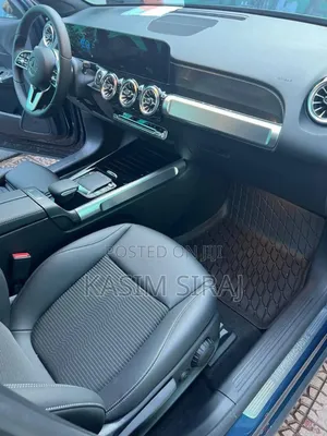 Mercedes-Benz EQB 250 FWD 2023 Blue