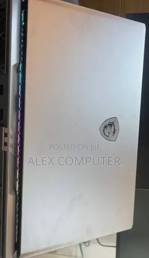 New Laptop MSI Vector 16 HX AI A2XWIG 16GB Intel Core Ultra 7 SSD 1T