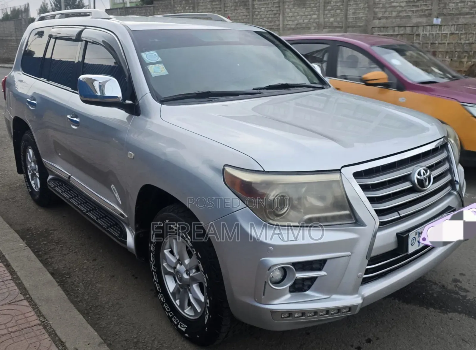 Toyota Land Cruiser 2011 Silver