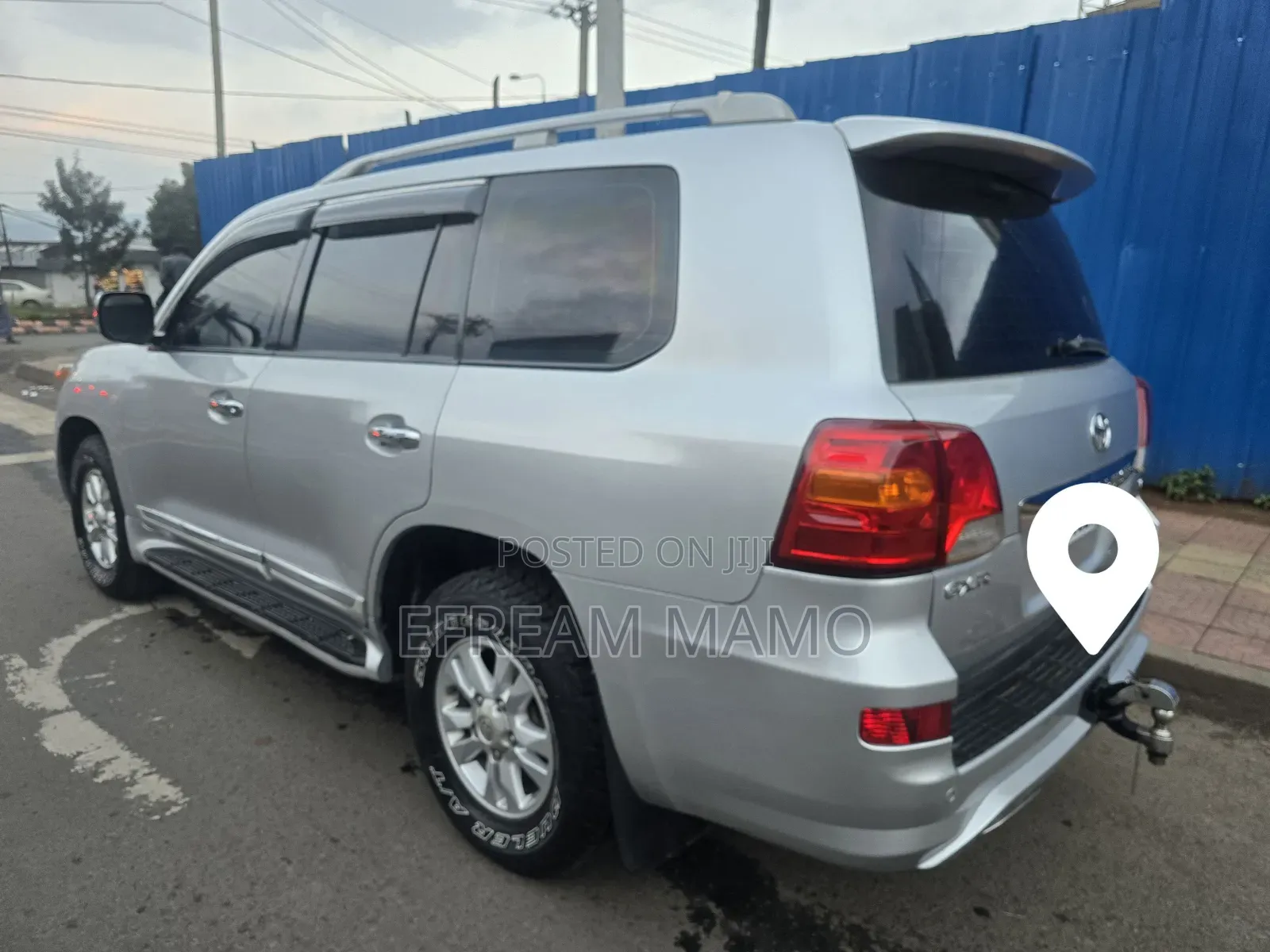 Toyota Land Cruiser 2011 Silver