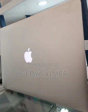 New Laptop Apple MacBook Pro 2011 8GB Intel Core I5 SSD 32GB