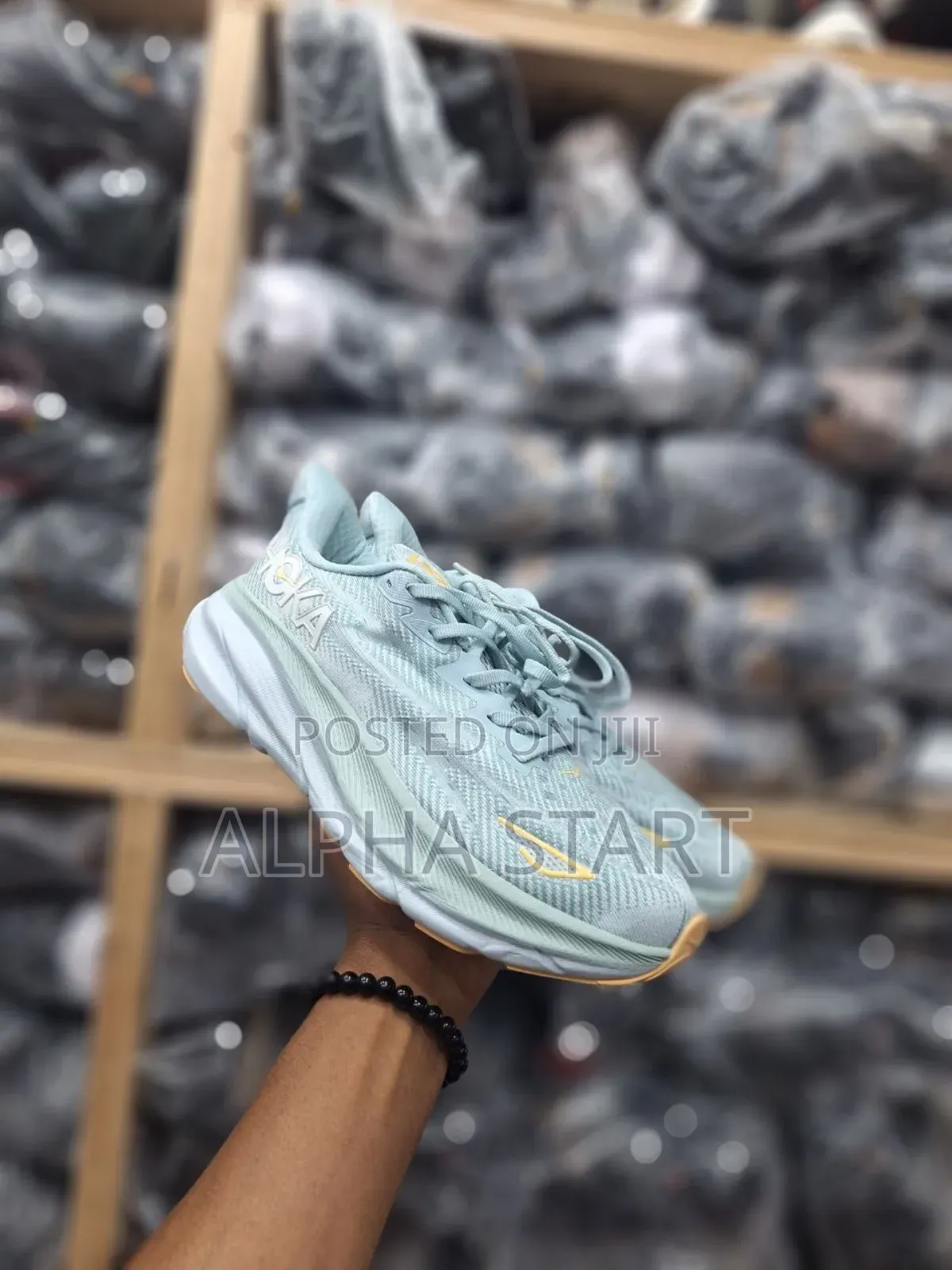  New Arrival  
 Hoka Comfort Sneakers 
 Made in Vietnam