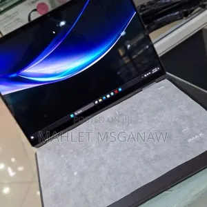 New Laptop HP Spectre X360 16GB Intel Core I7 SSD 512GB