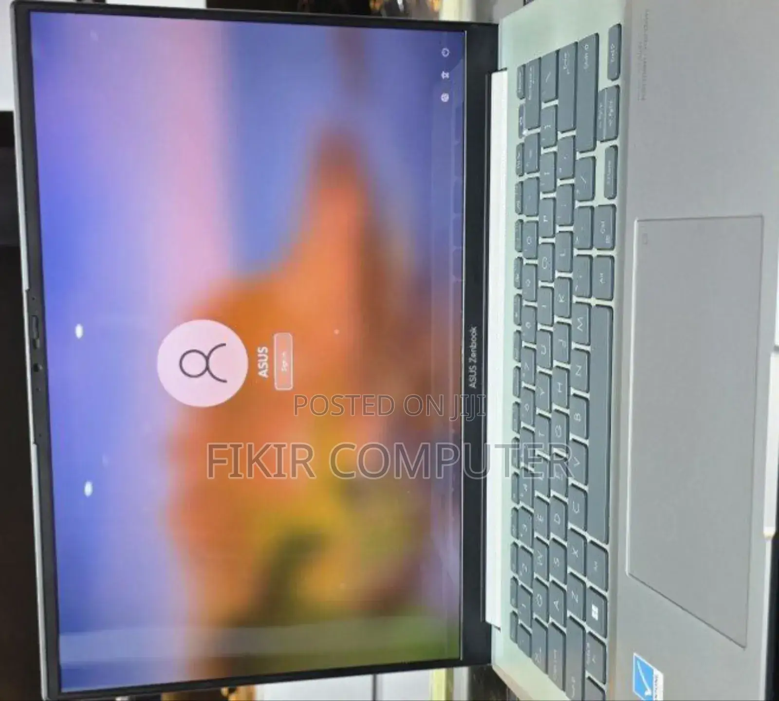 New Laptop Asus ZenBook UX430UQ 16GB Intel Core I7 SSD 512GB