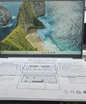 Photo - New Laptop Lenovo Thinkpad X1 Yoga 16GB Intel Core Ultra 7 SSD 512GB