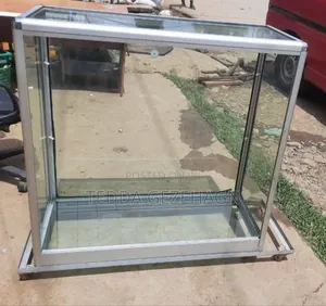 Displa ዲስፕለይ